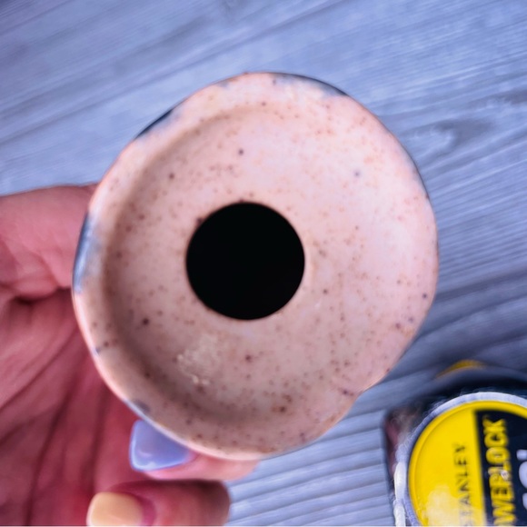 Vintage Pottery Boy, Salt or Pepper Shaker by Fitz and Floyd Vintage Earthenware - Picture 5 of 6